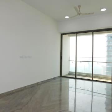 Room in 2 BHK Apartment at Mahalaxmi – for Rent