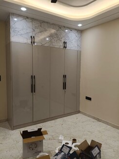 3 BHK + Pooja Room Builder Floor For Rent in Super MIG