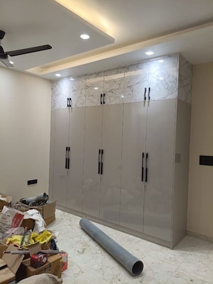 Building Lobby in 3 BHK Builder Floor at RWA Apartments Sector 108, Sector 108 – for Rent