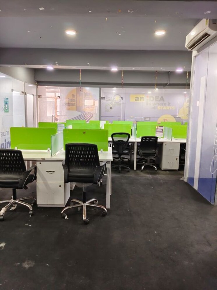 Team Area, sector 58 Commercial Office Space 2500 Sq.Ft. In Sector 58 Gurgaon 9852231