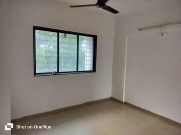 Room in 3 BHK Apartment at Mantri Lavendula, Chandani Chowk – for Rent