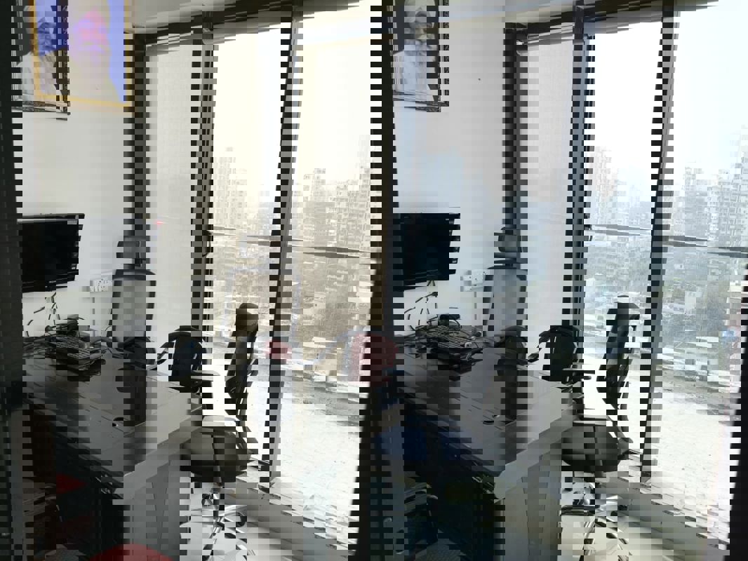 Office Space For Rent in Malad East