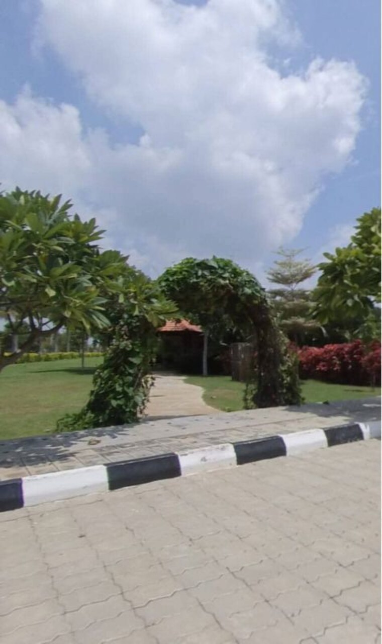 Garden, gauribidanur  1200 Sq.Ft. Plot In Gauribidanur Bangalore 9852299