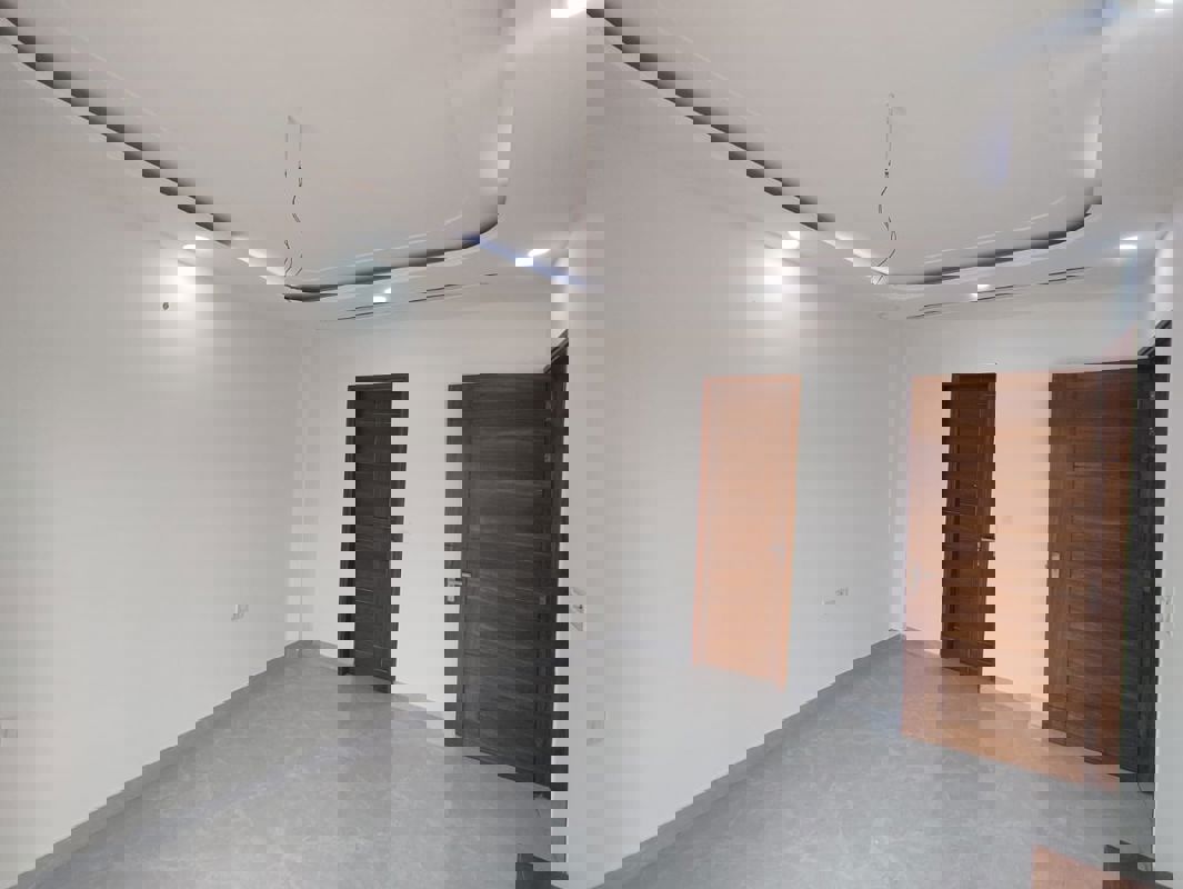 3 BHK Builder Floor For Sale in Anand Vihar