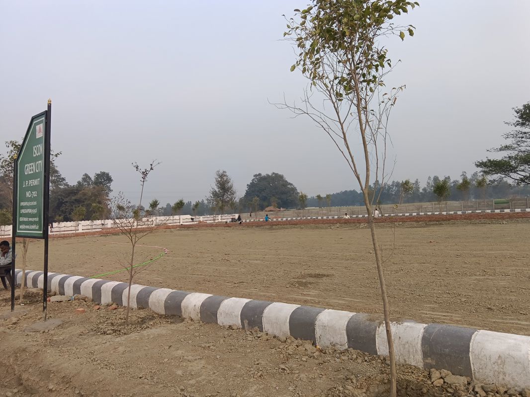 Plot For Sale in Krishna Iscon Valley
