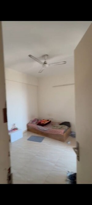 Furnished Amenities in 2 BHK Apartment at Gaur Atulyam Gravity, Omicron I Greater Noida – for Rent
