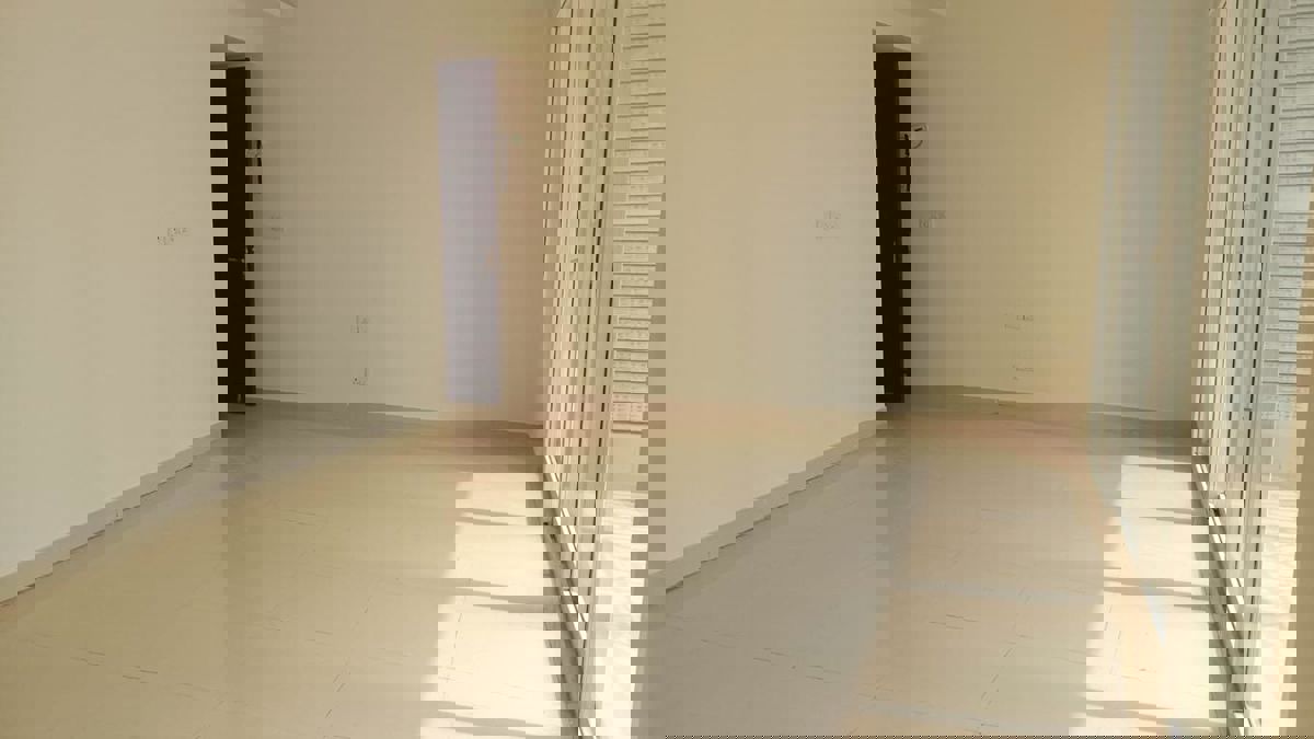 3 BHK 1730 Sq.Ft. Apartment in Mahagun Mirabella