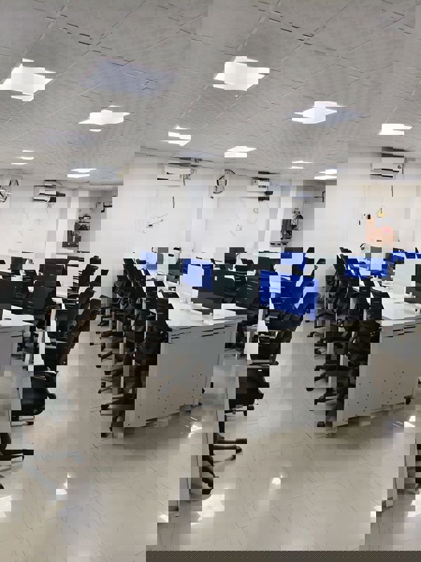 Office Space For Rent in Unitech Cyber Park