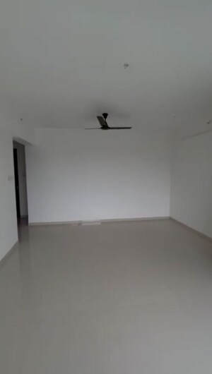 Room in 2 BHK Apartment at Omkar Raga, Chembur – for Rent