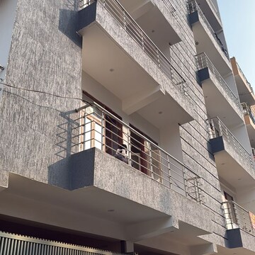 3 BHK Builder Floor For Sale in Ashok Vihar Phase Iii