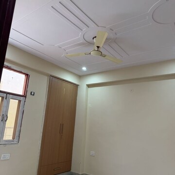 Furnished Amenities in 3 BHK Builder Floor at Ashok Vihar Phase Iii – for Sale