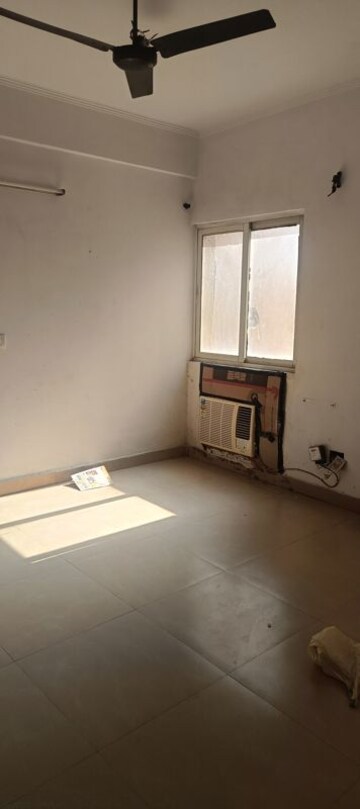 3 BHK Apartment For Rent in Gardenia Gateway, Sector 75