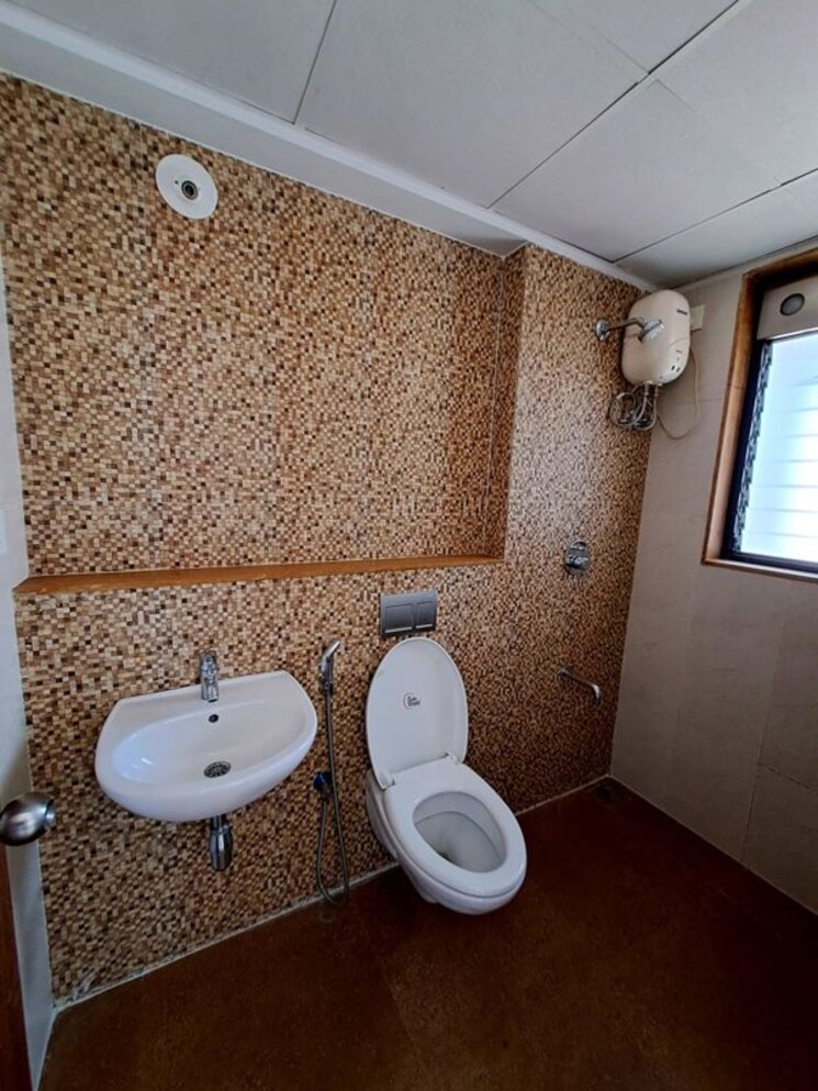 Bathroom, lodha-palava-fontana-c-to-h 1 Bedroom 450 Sq.Ft. Apartment In Dombivli East Thane 9852635