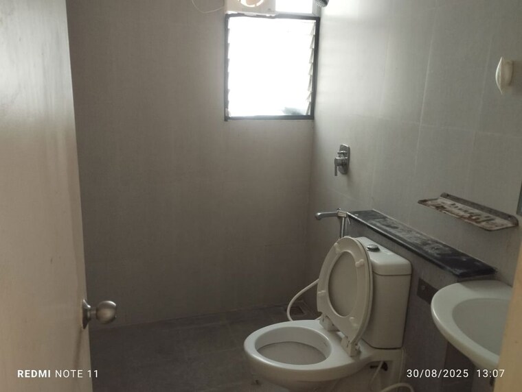 Bathroom, godrej-e-city 2 Bedroom 1023 Sq.Ft. Apartment In Electronic City Phase I Bangalore 9852655