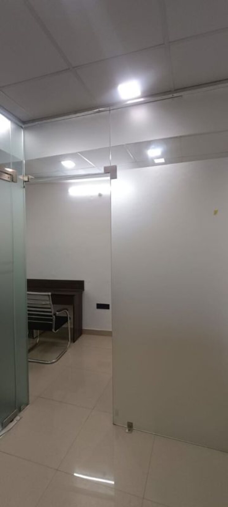 Floor Plan, experion-capital Commercial Office Space in IT/SEZ 800 Sq.Ft. In Gomti Nagar Lucknow 9852730