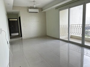 3 BHK Apartment For Sale in Mahagun Mirabella Highrise, Sector 79