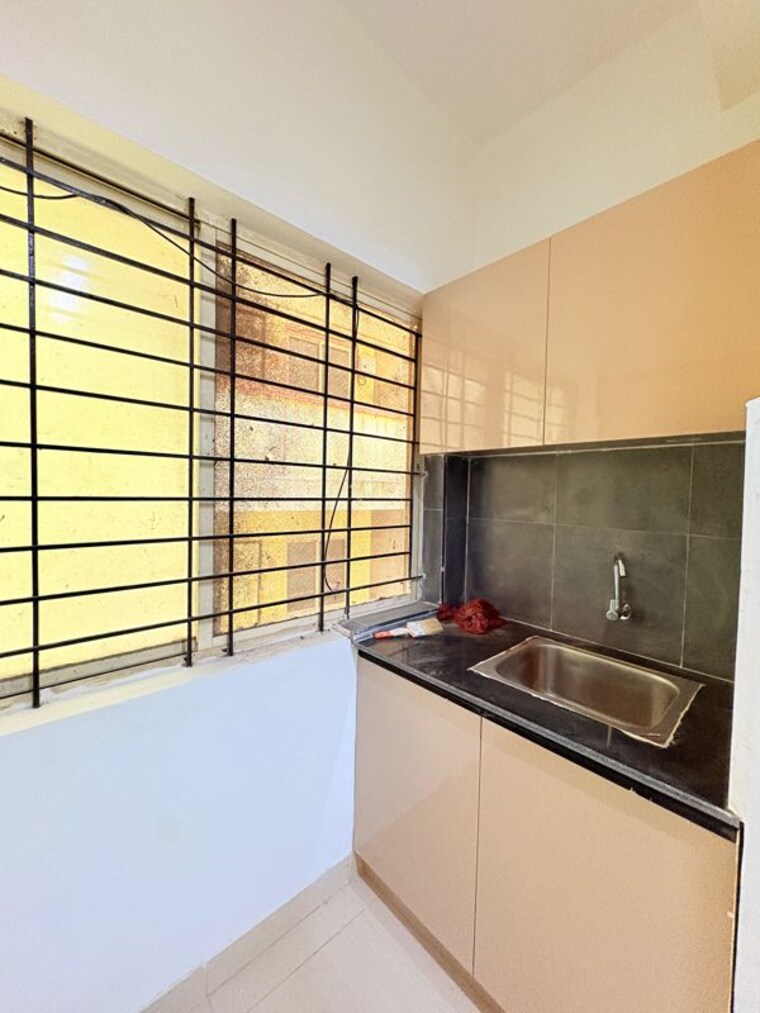 Kitchen, deebros-amr-homes 2 Bedroom 1240 Sq.Ft. Apartment In Cv Raman Nagar Bangalore 9852756