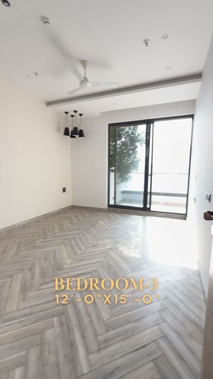 Room in 4 BHK Apartment at ABA County 107, Sector 107 – for Rent