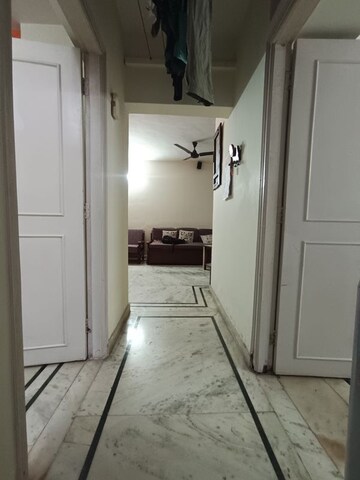 2 BHK Apartment For Sale in RNA Heights, Andheri East