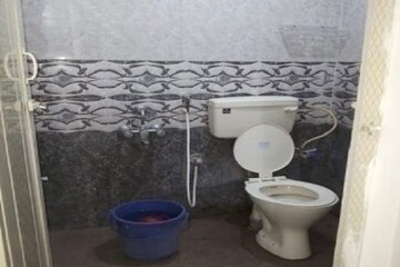 Bathroom in Studio Builder Floor at Btm Layout 1 – for Rent