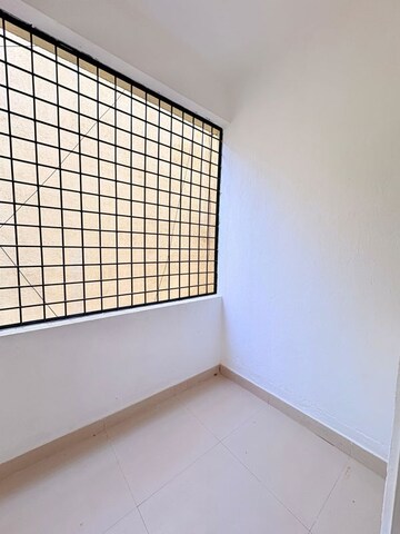 Room in 2 BHK Apartment at Indiranagar – for Rent