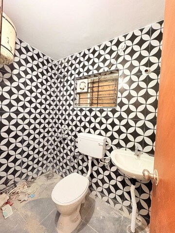 Team Area in 2 BHK Apartment at Indiranagar – for Rent