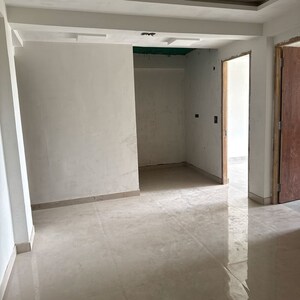 Room in 3 BHK Builder Floor at Sector 81 – for Sale