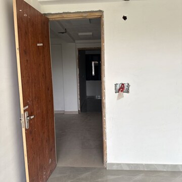 Room in 3 BHK Builder Floor at Sector 81 – for Sale