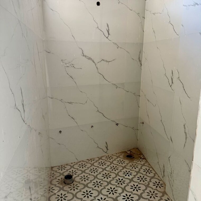 Bathroom, sector 81 3 Bedroom 1200 Sq.Ft. Builder Floor In Sector 81 Noida 9852826