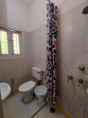 Bathroom in 1 RK Apartment at Defence Colony – for Rent