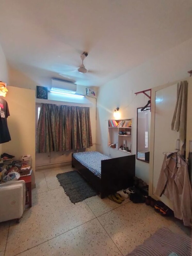 Living Room, defence colony 1 RK 350 Sq.Ft. Apartment In Defence Colony Delhi 9852839