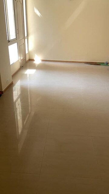 Room in 3 BHK Apartment at Bestech Park View City 2, Sector 49 – for Rent