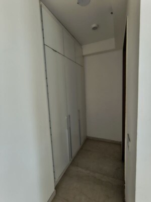 Building Lobby in 3.5 BHK Apartment at Pioneer Park Presidia, Sector 62 – for Rent