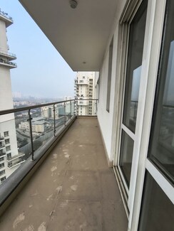 3.5 BHK + Servant Room Apartment For Rent in Pioneer Park Presidia
