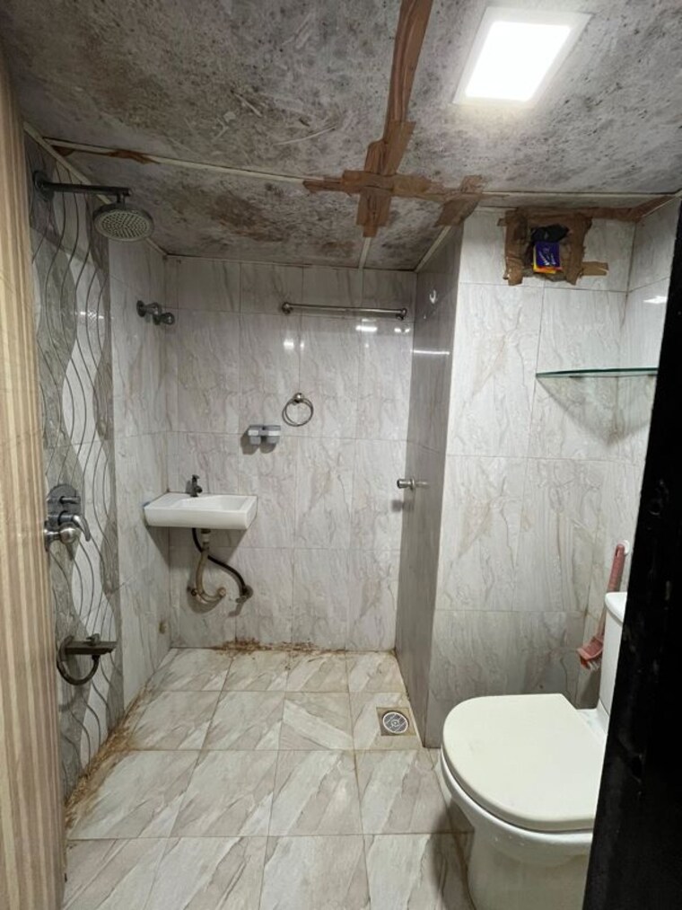 Bathroom, piccadilly-1-chs 1 RK 325 Sq.Ft. Apartment In Goregaon East Mumbai 9852786