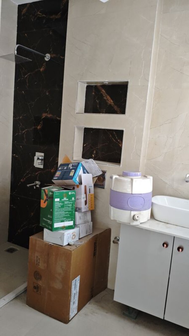 Master Bedroom, lakshay-homes-villas 3 Bedroom 250 Sq.Yd. Builder Floor In Sector 19 Faridabad 9852856