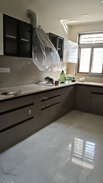 Kitchen in 3 BHK Builder Floor at Lakshay Homes Villas, Sector 19 – for Rent