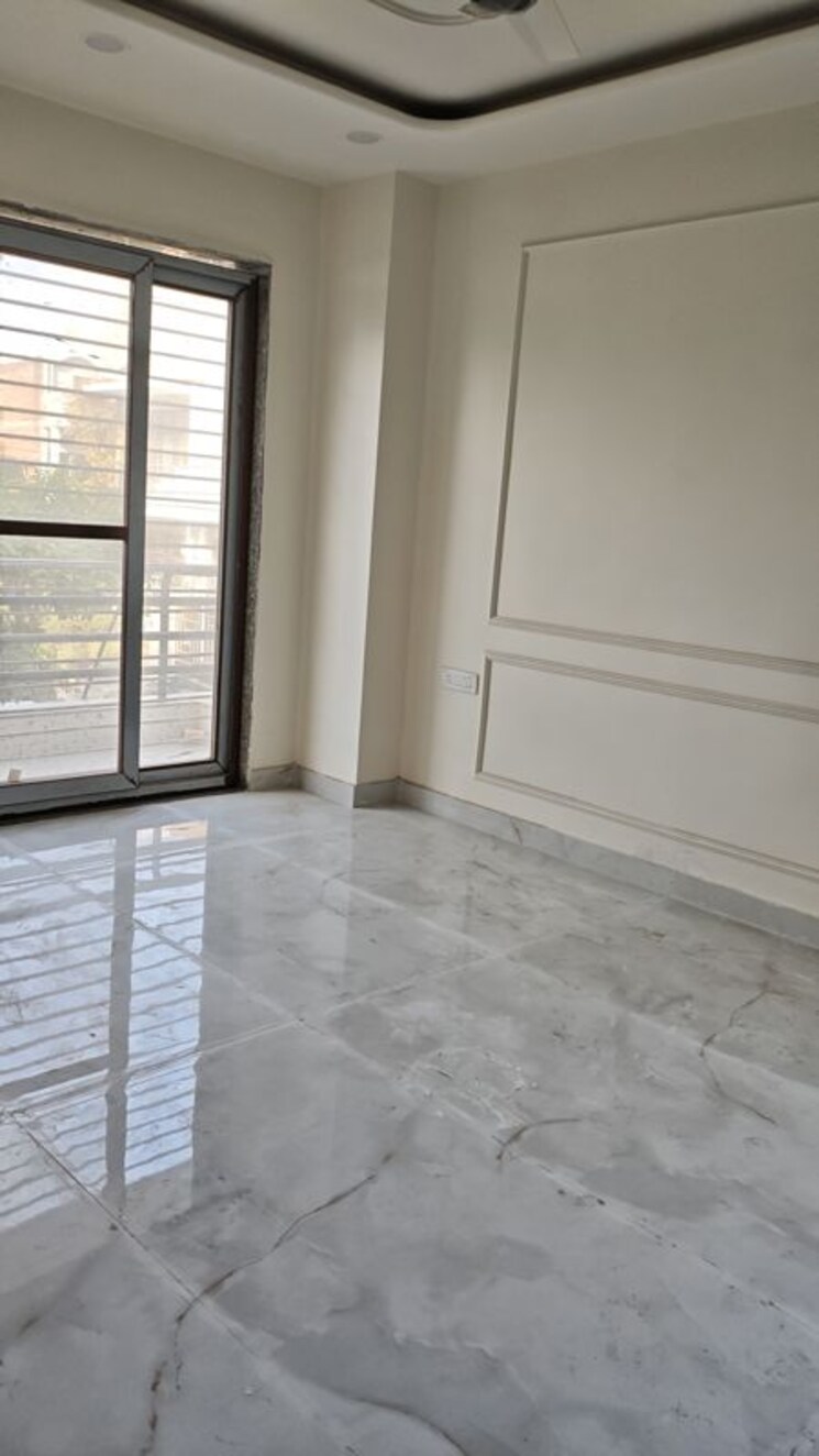 Room, lakshay-homes-villas 3 Bedroom 250 Sq.Yd. Builder Floor In Sector 19 Faridabad 9852856