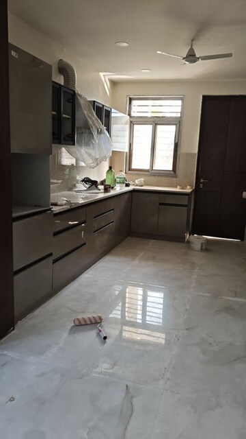 Kitchen in 3 BHK Builder Floor at Lakshay Homes Villas, Sector 19 – for Rent