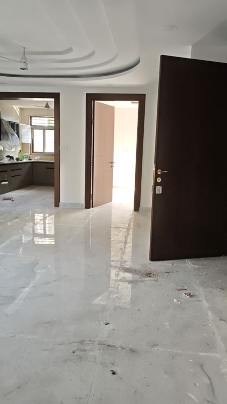 Room, lakshay-homes-villas 3 Bedroom 250 Sq.Yd. Builder Floor In Sector 19 Faridabad 9852856