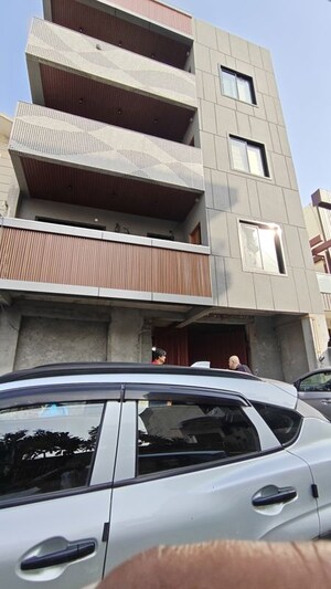 3 BHK Builder Floor For Rent in Sector 28