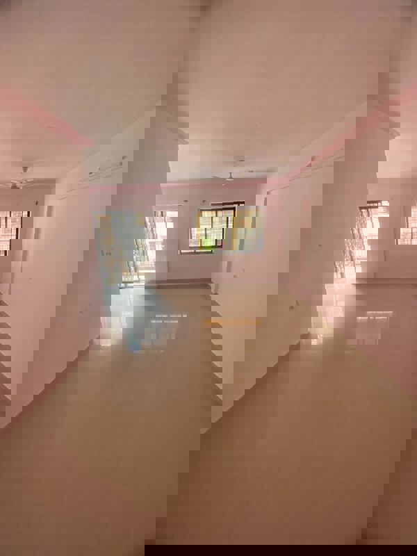 2 BHK Apartment For Rent in Bramha Avenue