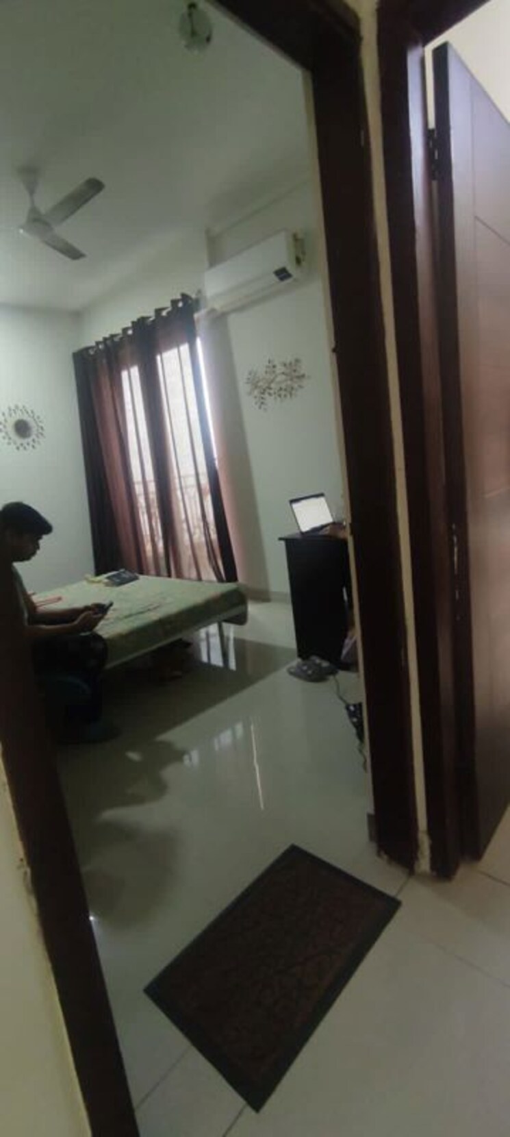 Bedroom, mahagun-mirabella 3 Bedroom 1730 Sq.Ft. Apartment In Sector 79 Noida 9852766