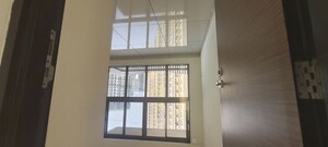 Room in 3 BHK Apartment at Chandak 34 Park Estate, Goregaon West – for Rent