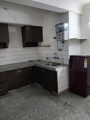 Kitchen in 1 BHK Builder Floor at Sector 46 – for Rent