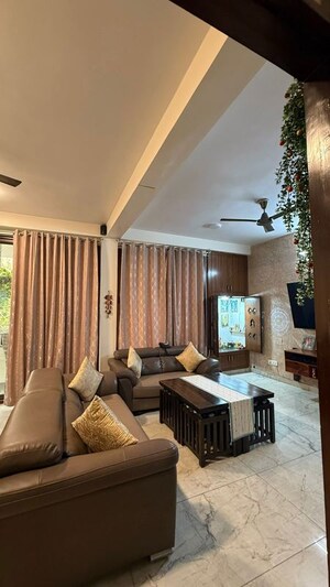 4 BHK Builder Floor For Sale in Dilshad Colony