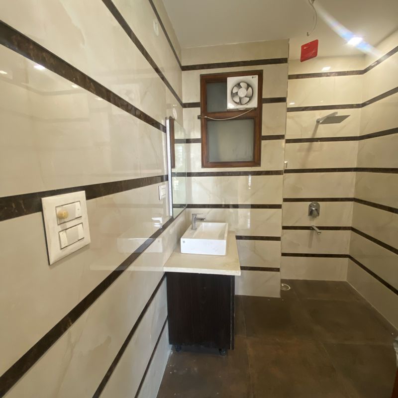 3 BHK + Pooja Room Apartment For Rent in Sector 21D