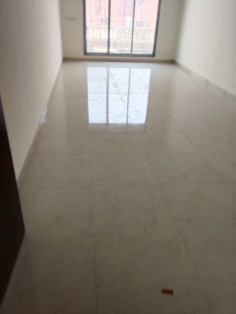 Room, ic colony 3 Bedroom 1025 Sq.Ft. Apartment In Ic Colony Mumbai 9852864