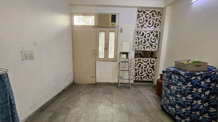 Master Bedroom, dilshad colony 2 Bedroom 800 Sq.Ft. Builder Floor In Dilshad Colony Delhi 9852896