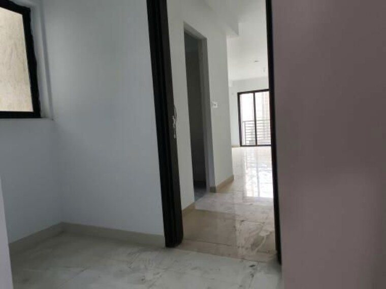 Room, risland-the-icon 2 Bedroom 636 Sq.Ft. Apartment In Dhokali Thane 9852901